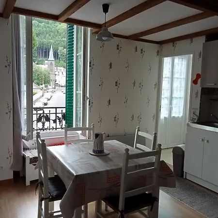 Lutins Gentianes Διαμέρισμα *